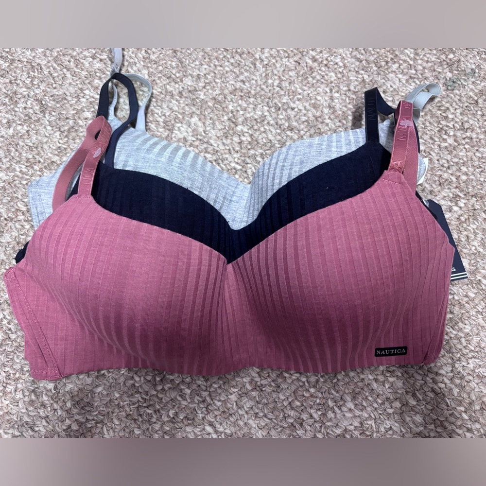 Bras! 3 pack